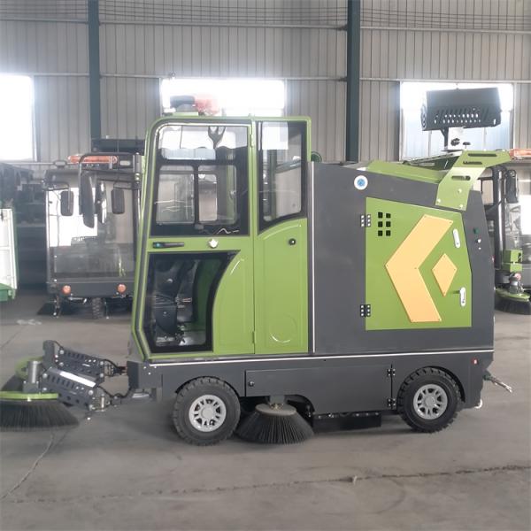 山东环卫雾炮电动四轮扫地车厂家直销价格报价表
